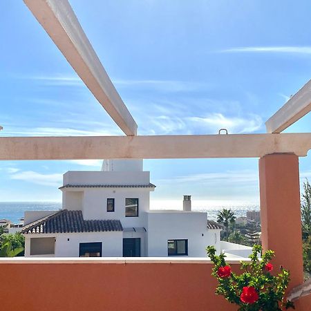 Villa With Heated Private Pool, Sea View& Turkish Sauna Бенальмадена Экстерьер фото