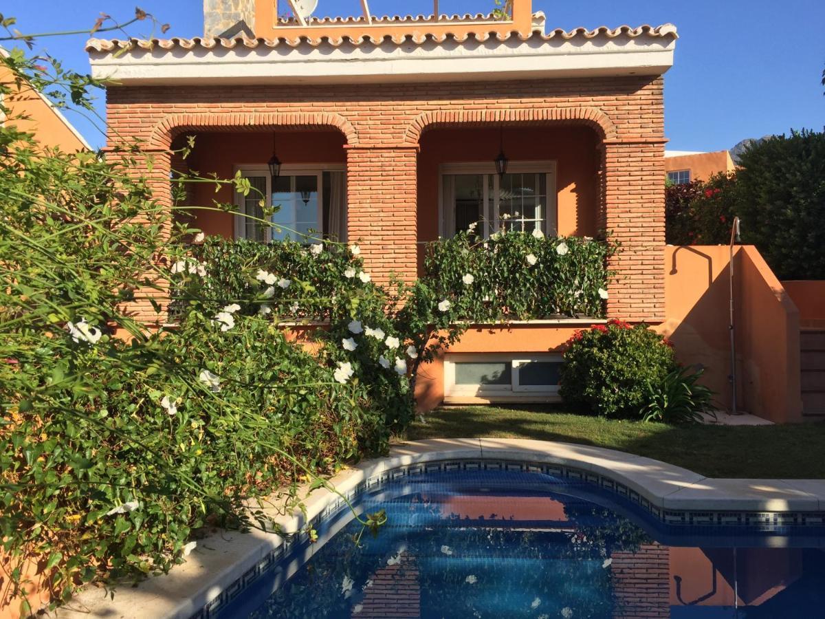 Villa With Heated Private Pool, Sea View& Turkish Sauna Бенальмадена Экстерьер фото
