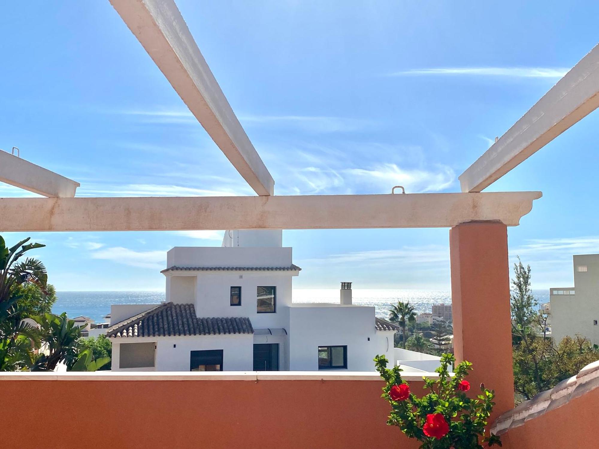Villa With Heated Private Pool, Sea View& Turkish Sauna Бенальмадена Экстерьер фото